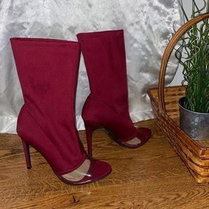 Rue 21 burgundy heels size 6